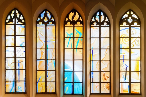Die 5 Kirchenfenster St. Josef © A. Hornemann